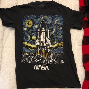 NASA/Starry night painting T-shirt
